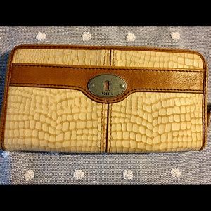 Fossil snake like leather wallet, nice condition,